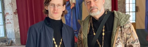 Отец Алексей в селе Устье